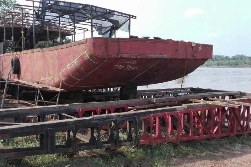 Bote Caucaya